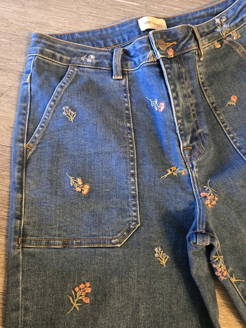 Driftwood Embroidered Dark Wash Women’s Jeans - Floral Detail - Picture 8 of 16